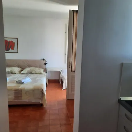 Polic Apartment